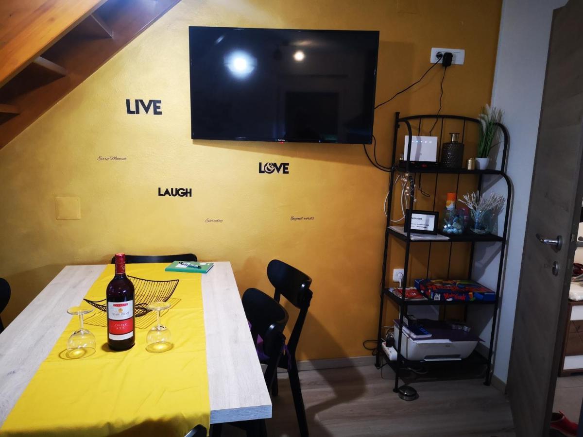 Aparthouse Alfa1 Aparthotel Чатеж об Сави Екстериор снимка